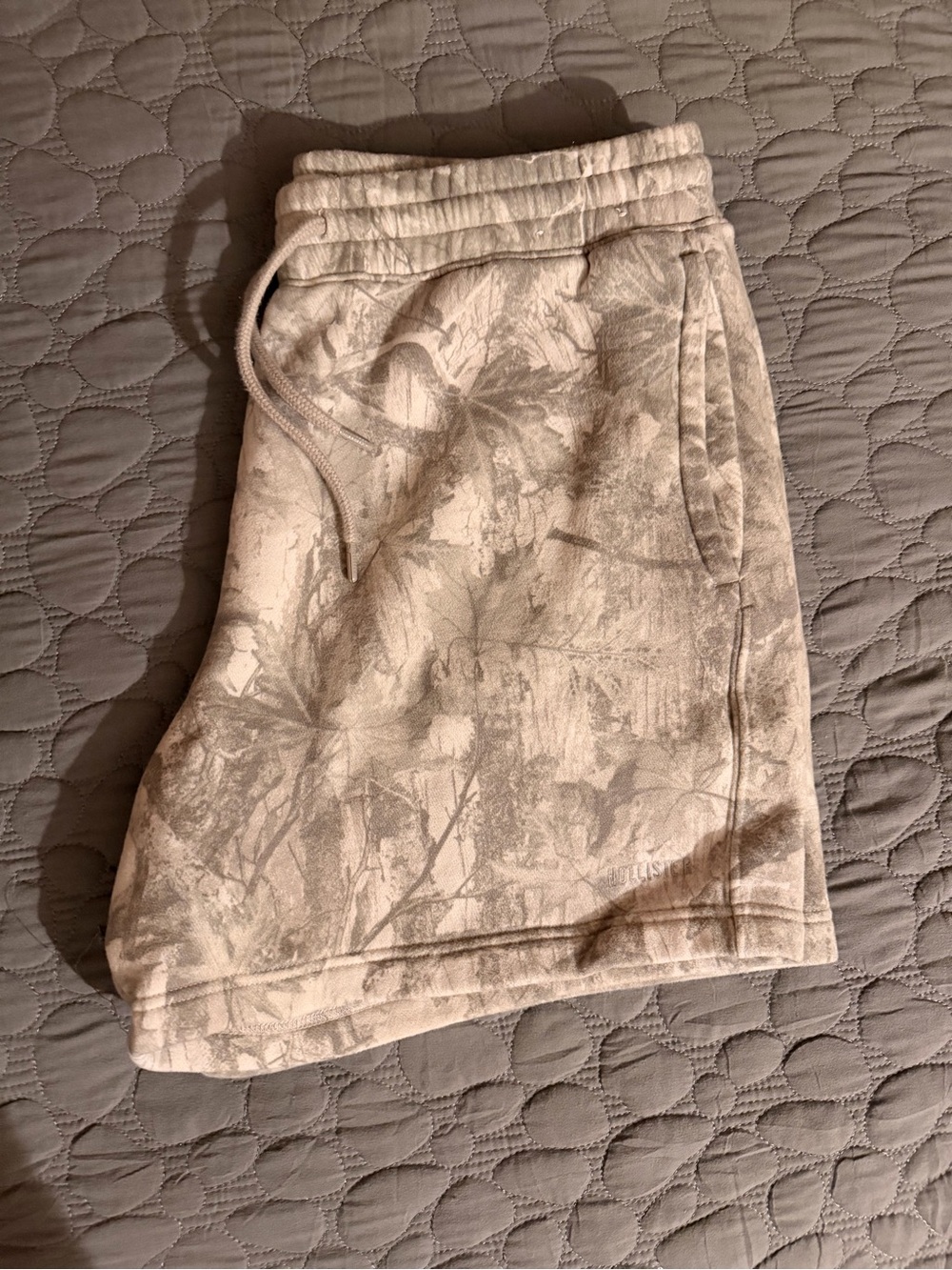 Men's Camo Drawstring Shorts